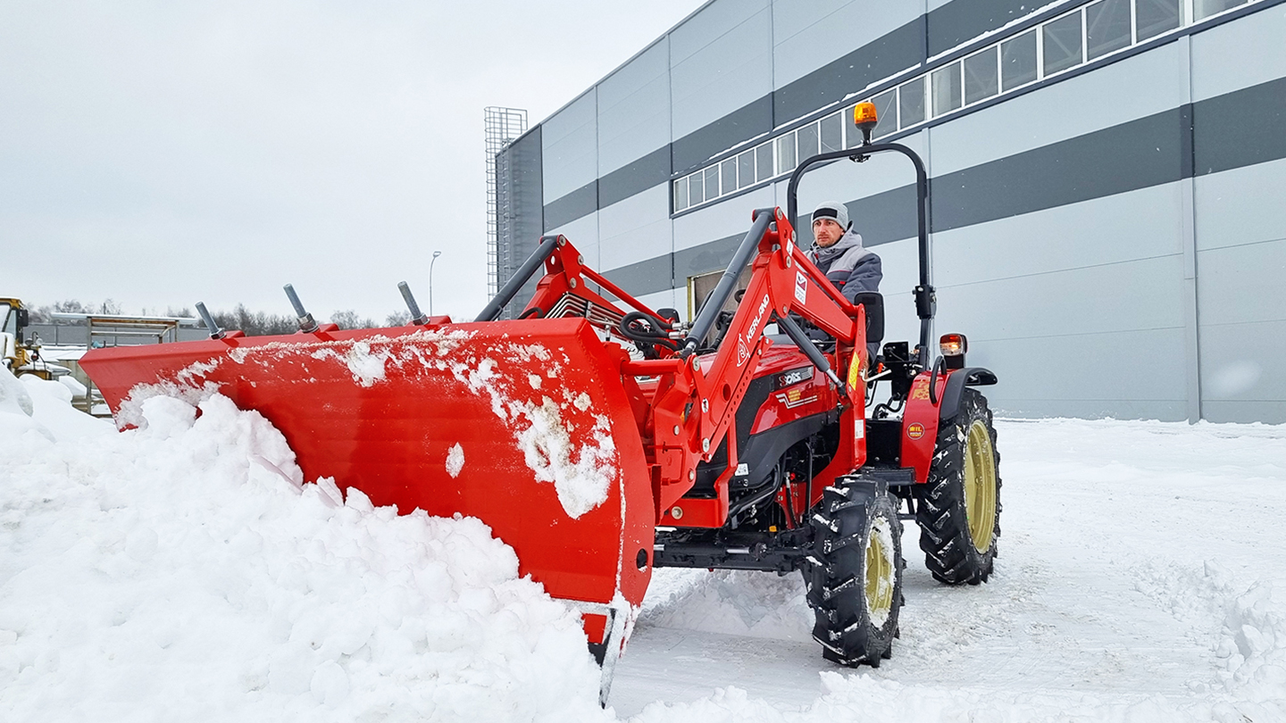 Отвал Flagman | Флагман 02 FP к фронтальному погрузчику с пружинными амор. и гидроповоротом (1,2 м) 0